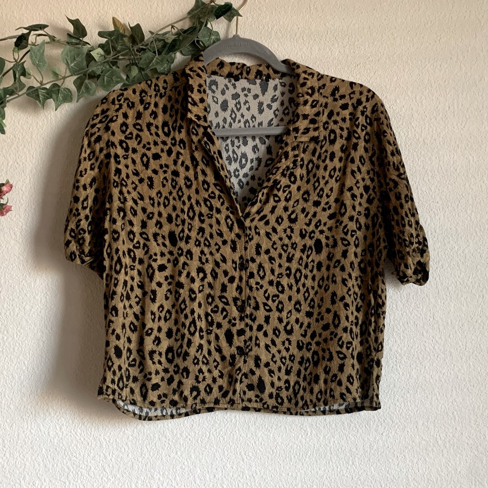 Vintage Leopard Print Button Up Blouse